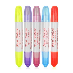 Korektor / piórko korygujące w pisaku