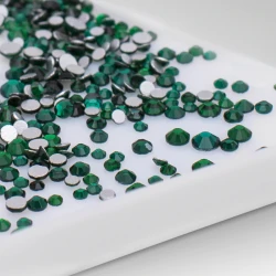 Cyrkonie do paznokci Zircone SS3-SS20 Hunter Green 100szt