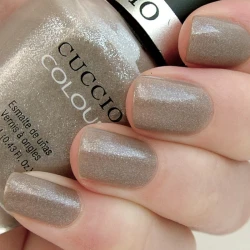 Lakier do paznokci Cuccio Colour Cream & Sugar nr 6118 13ml