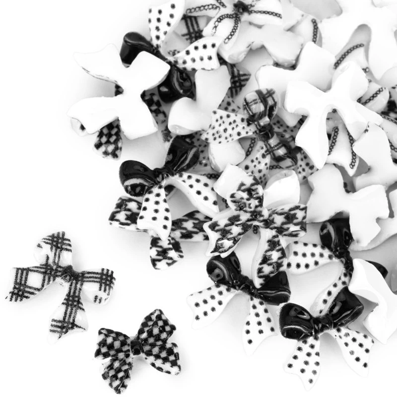 Kokardki 3D do zdobienia paznokci Black&White Patterned Ribbon Charm 30szt
