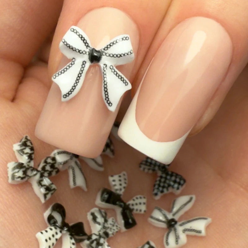 Kokardki 3D do zdobienia paznokci Black&White Patterned Ribbon Charm 30szt